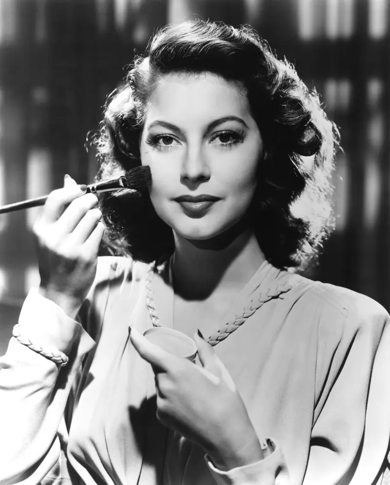 Publicity photo of Ava Gardner